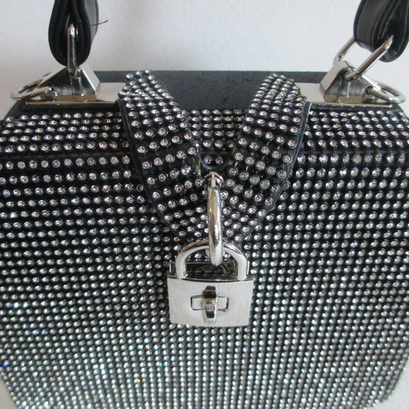 ALESSIA BLACK & CRYSTAL EVENING BAG❤️ - Picture 7 of 10